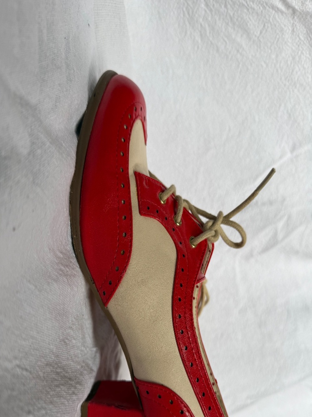 B.A.I.T Red and Cream Heeled Saddle Shoes - Picture 2 of 3